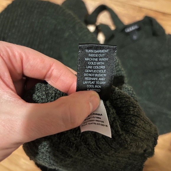 Torrid deep green sweater - Picture 8 of 9